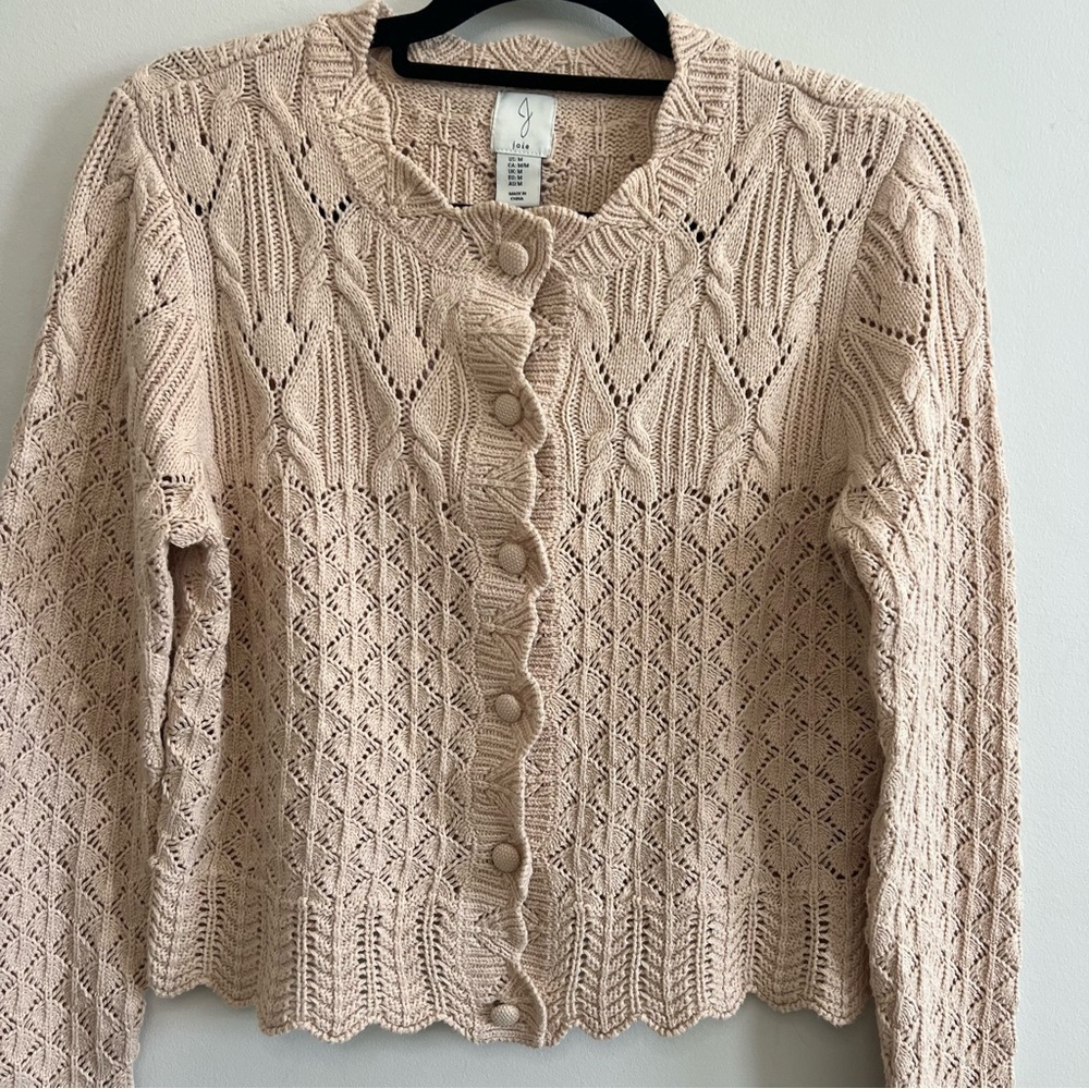 Joie Beige Button-Up Cardigan Scalloped Hem Elevated Office Feminine Careerwear - Picture 2 of 7